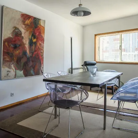 Marina Apartment *